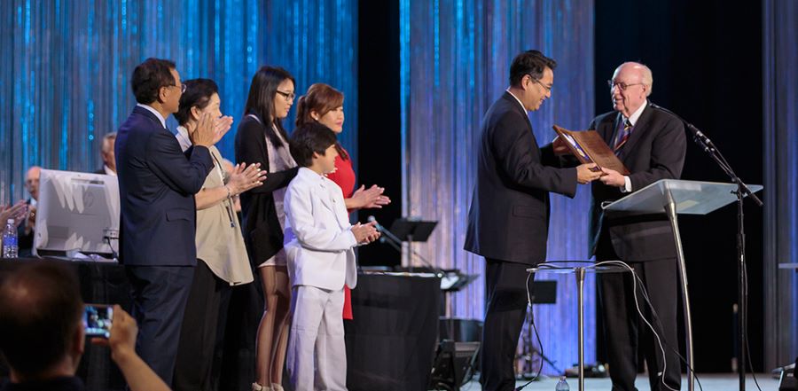 Assemblies of God (USA) Official Web Site | Harold Lee Presented General  Superintendent's Medal of Honor